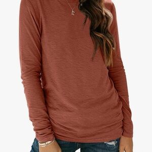 Long Sleeve Crewneck Top in Rust